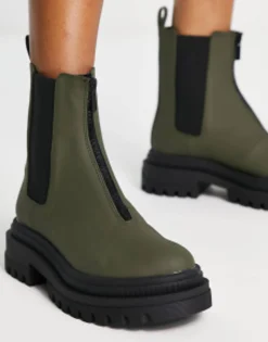 Bershka Chunky Chelsea Boot In