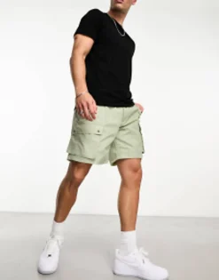 Columbia Doverwood Crinkle Utility Shorts In