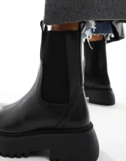 Design Adelaide Leather Chelsea Boots In Black