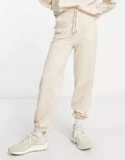 Design Basic Slim Jogger In
