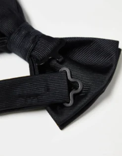 Design Bow Tie And Braces Set In