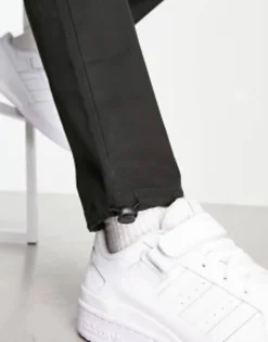 Design Cargo Tapered Trousers In With Toggles