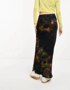 Design Chiffon Bias Maxi Skirt In Large Scale Dark