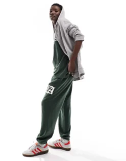 Design Co-Ord With La Graphic In Washed Green
