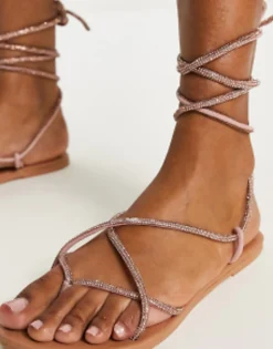 Design Faye Leather Embellished Flat Sandals In