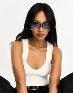 Design Fine Frame Oversized 70S Sunglasses In Crystal Blue