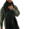 Design Fluffy Blanket Scarf In