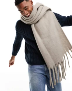 Design Fluffy Blanket Scarf In Grey