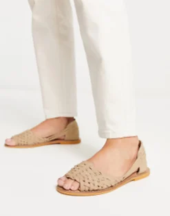 Design Francis Leather Woven Flat Sandals In