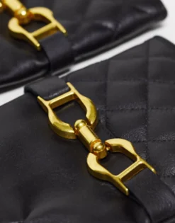 Design Leather Gloves With Gold Hardware In