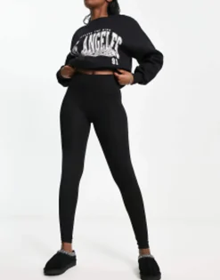 Design Leggings In