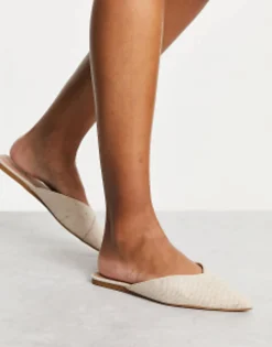 Design Luna Pointed Ballet Mules In