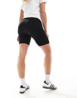 Design Maternity 2 Pack Basic Legging Shorts In