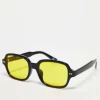 Design Mid Square Sunglasses In With Yellow Lens