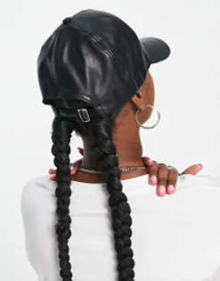 Design Nappa Leather Look Cap In