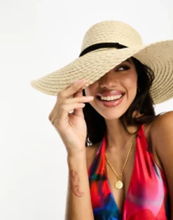 Design Natural Straw Floppy Hat With Skinny Band And Size Adjuster