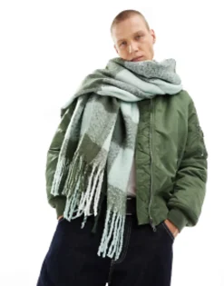 Design Oversized Fluffy Scarf In Green Check