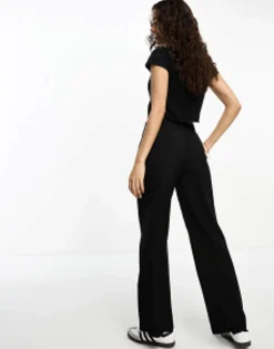 Design Petite Slim Straight Trouser In
