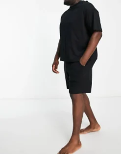 Design Pyjama Set With Oversized T-Shirt And Shorts In Jersey In