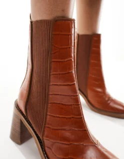 Design Ratings Leather Chelsea Boots In Tan Croc