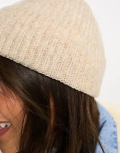 Design Rib Knit Beanie In Cream