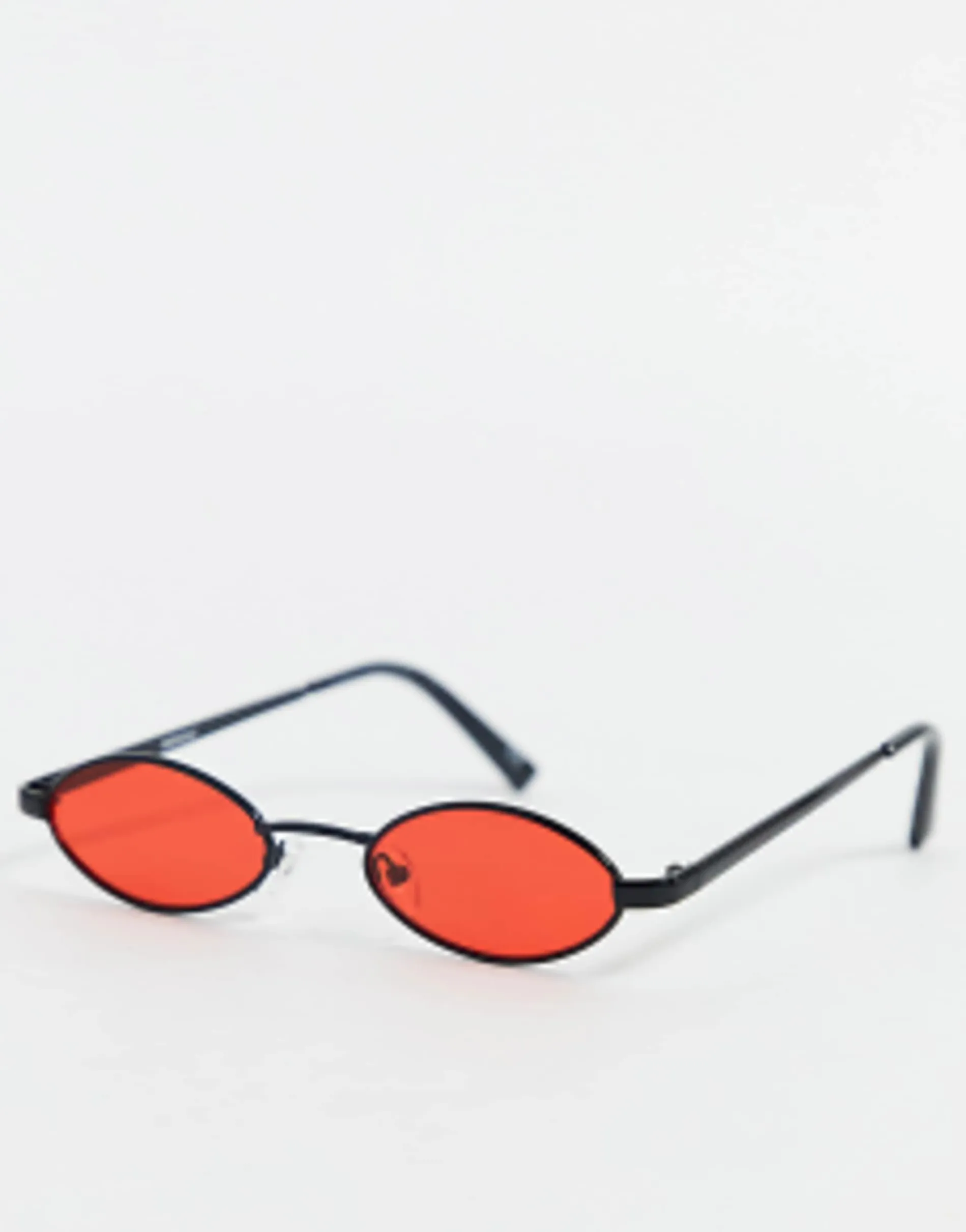 Design 90S Mini Oval Glasses In With Red Lens