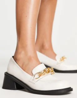Design Sergio Mid Heeled Loafers With Chain In