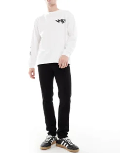 Design Skinny Jeans In