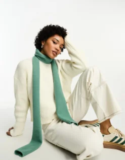 Design Skinny Knit Scarf In Dark
