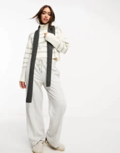 Design Skinny Knit Scarf In Grey