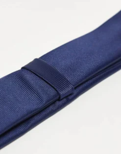 Design Skinny Tie In