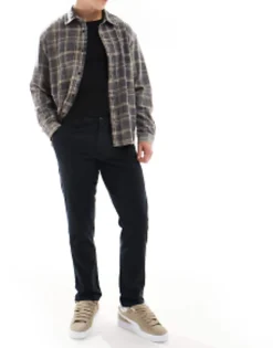 Design Slim Chinos In