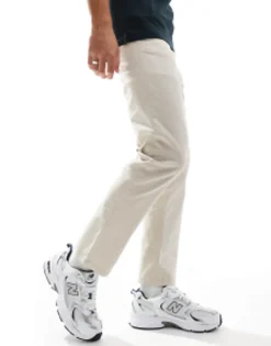 Design Slim Chinos In
