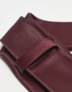 Design Slim Tie In