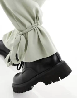 Design Smart Wide Leg Trousers With Tie Cuffs In