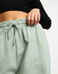 Design Straight Leg Jogger In
