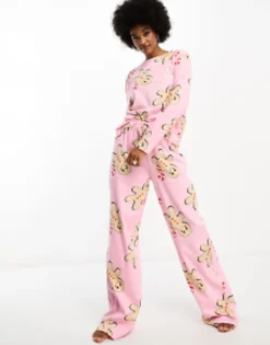 Design Tall Christmas Gingerbread Long Sleeve Top & Trouser Pyjama Set In