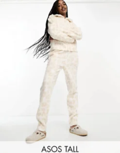 Design Tall Lounge Co-Ord Animal Borg Set In Cream
