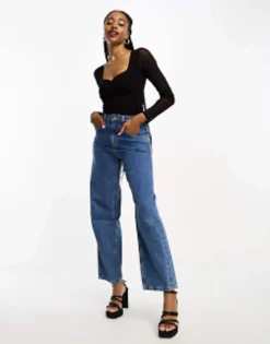 Design Tall Sweetheart Neckline Bodysuit With Mesh Sleeve In