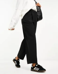 Design Tapered Trouser With Turn Up Hem In