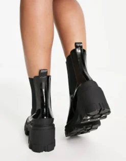 Design Wide Fit Reality Chunky Mid-Heeled Chelsea Boots In Black