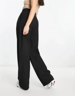 Design Wide Leg Trouser In