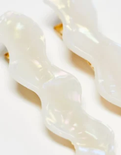 Designb London Pack Of 2 Wavy Hair Clips In Resin