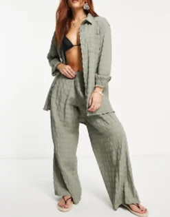 Esmee Exclusive Textured Co-Ord In Aloe