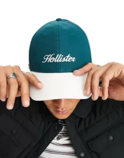 Hollister Logo Snapback Baseball Cap In