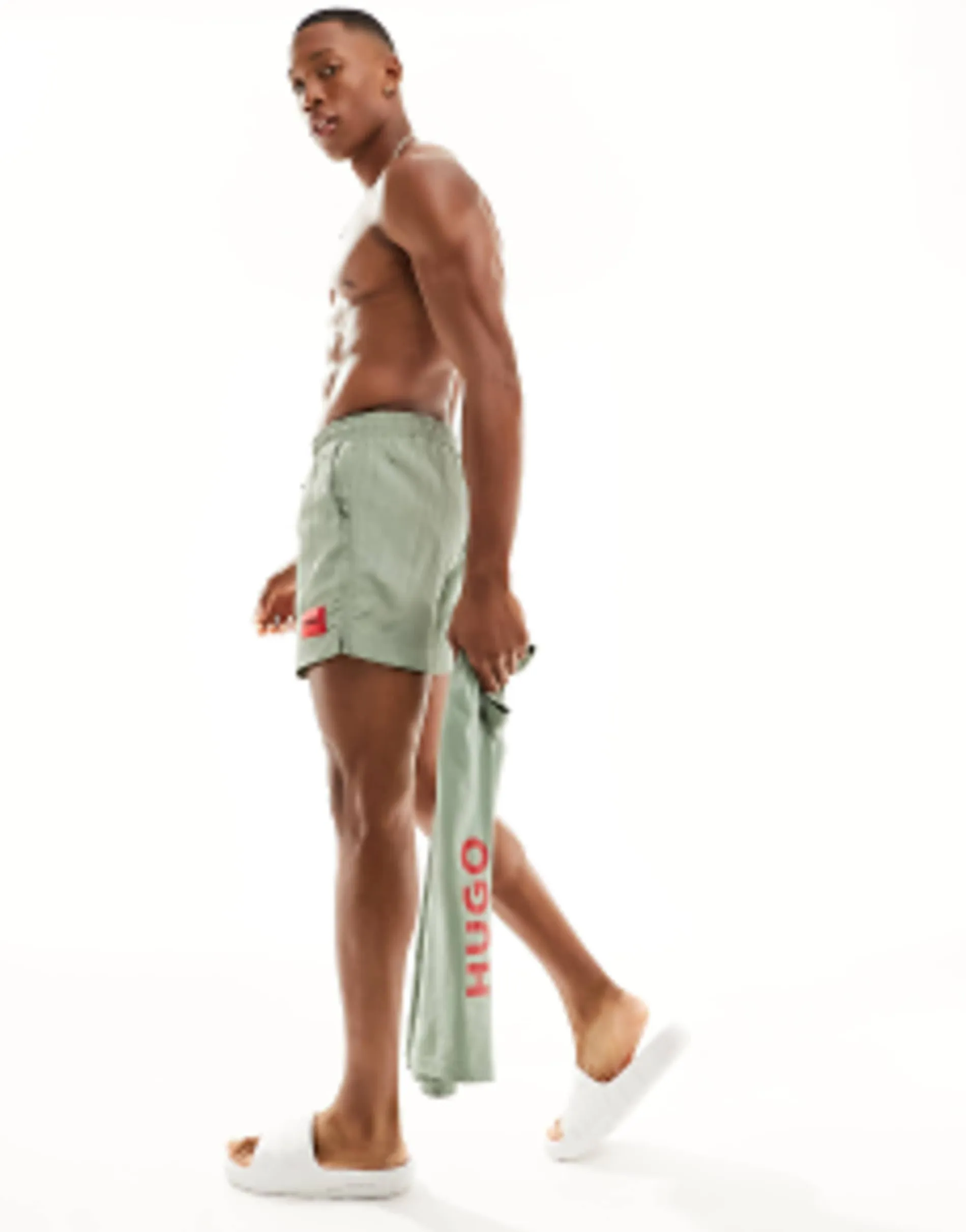 Hugo Beach Co-Ord In Pastel Green
