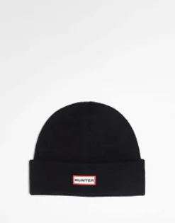 Hunter Beanie With Tab Logo In