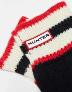 Hunter Logo Knitted Gloves In Black With Stripe
