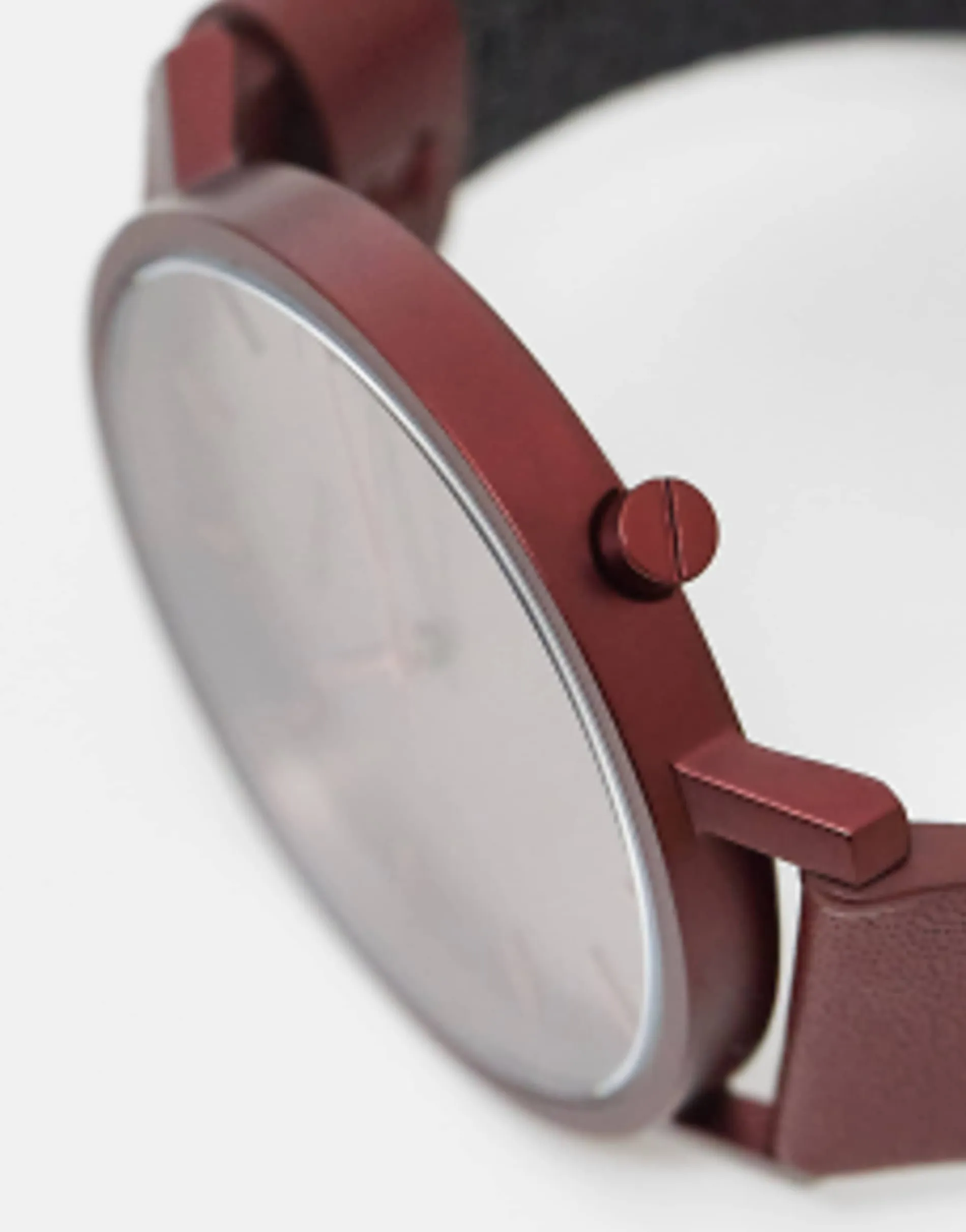 Komono Lewis Mono Watch In Burgundy