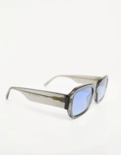 Messy Weekend Downey Square Sunglasses With Blue Lens In Transparent